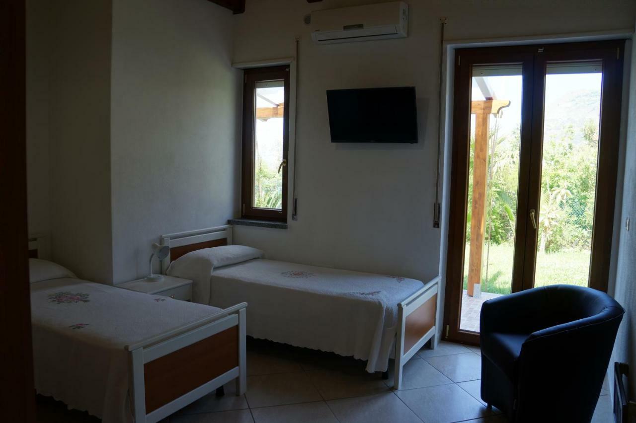 Hotel Maremonti Joppolo Экстерьер фото